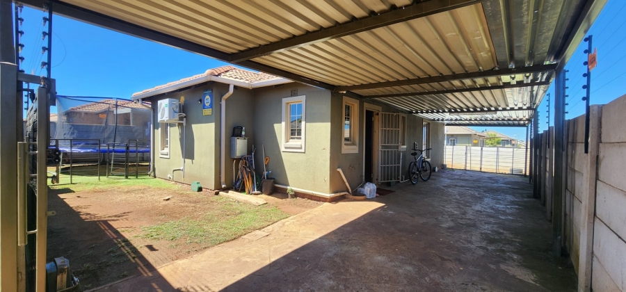 3 Bedroom Property for Sale in Sky City Gauteng