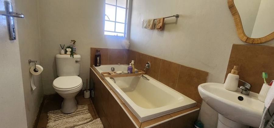 3 Bedroom Property for Sale in Sky City Gauteng