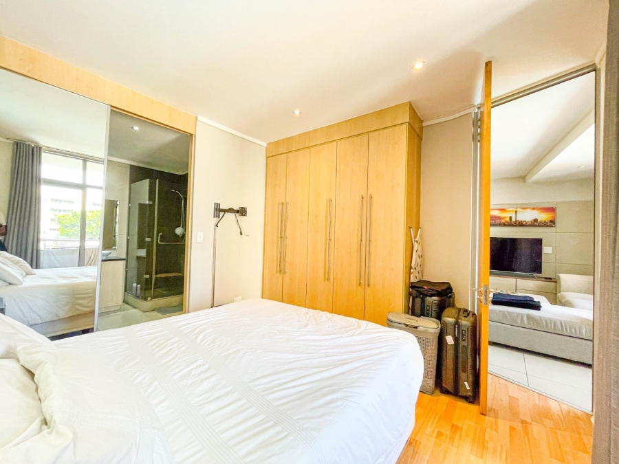 1 Bedroom Property for Sale in Sandton Central Gauteng