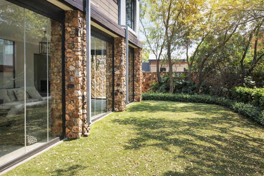 4 Bedroom Property for Sale in Southdowns Estate Gauteng