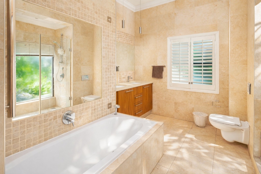 4 Bedroom Property for Sale in Southdowns Estate Gauteng