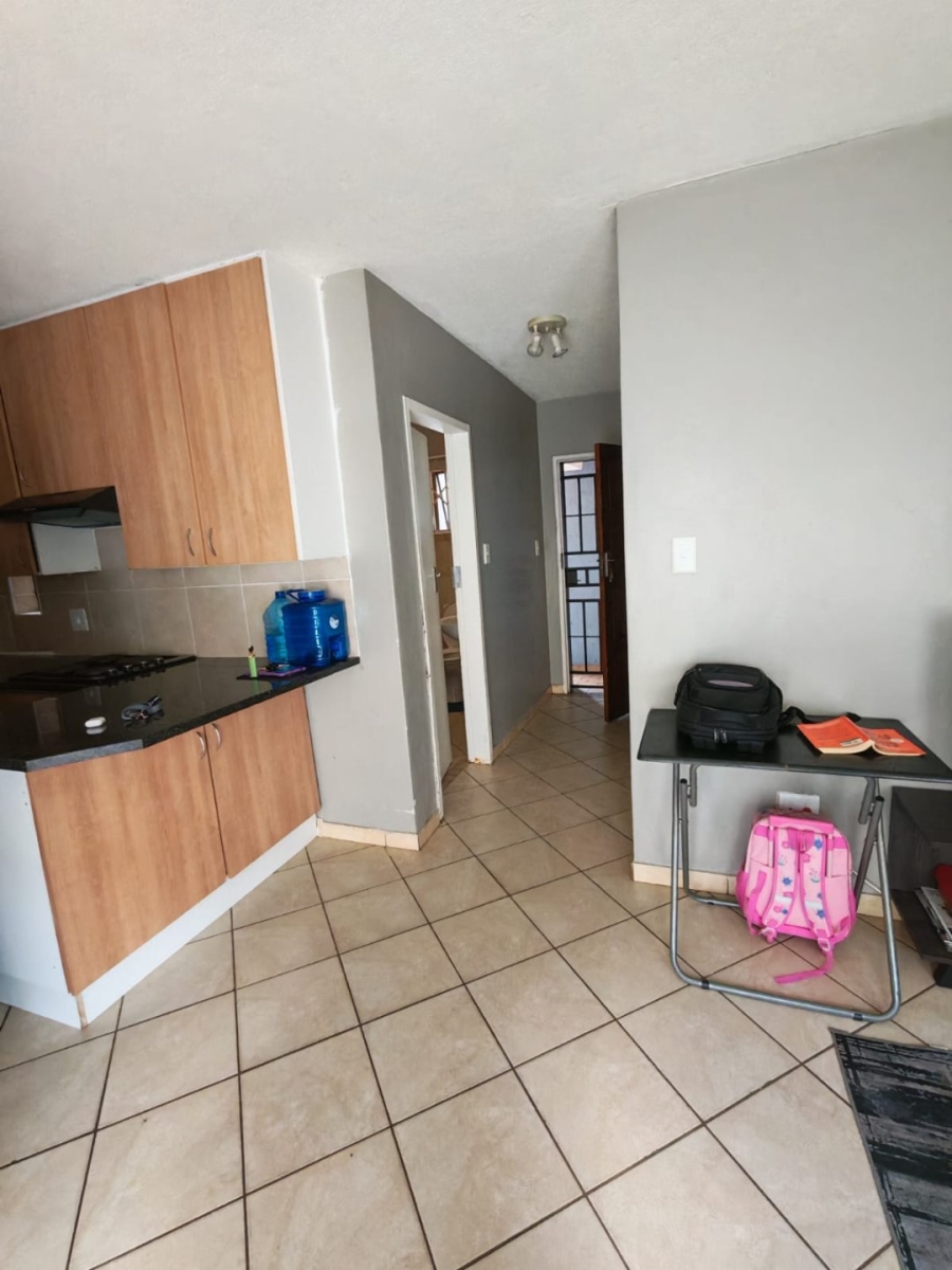 2 Bedroom Property for Sale in The Orchards Gauteng