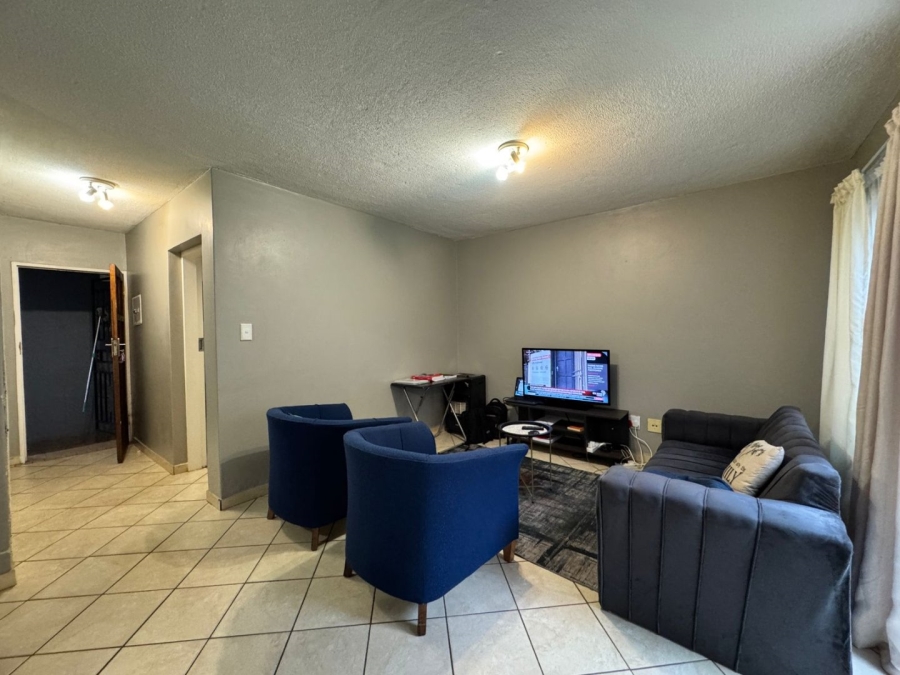 2 Bedroom Property for Sale in The Orchards Gauteng