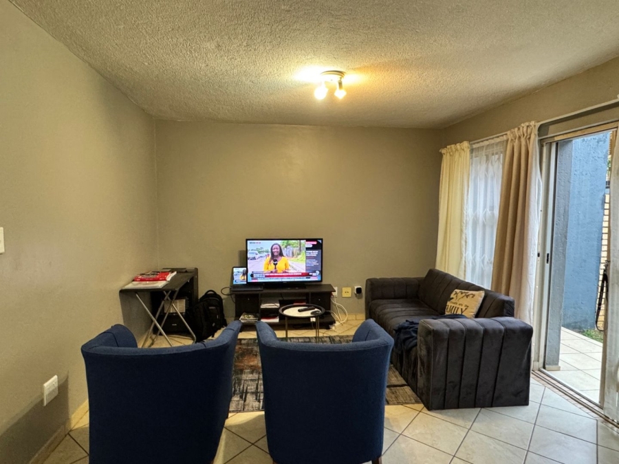 2 Bedroom Property for Sale in The Orchards Gauteng