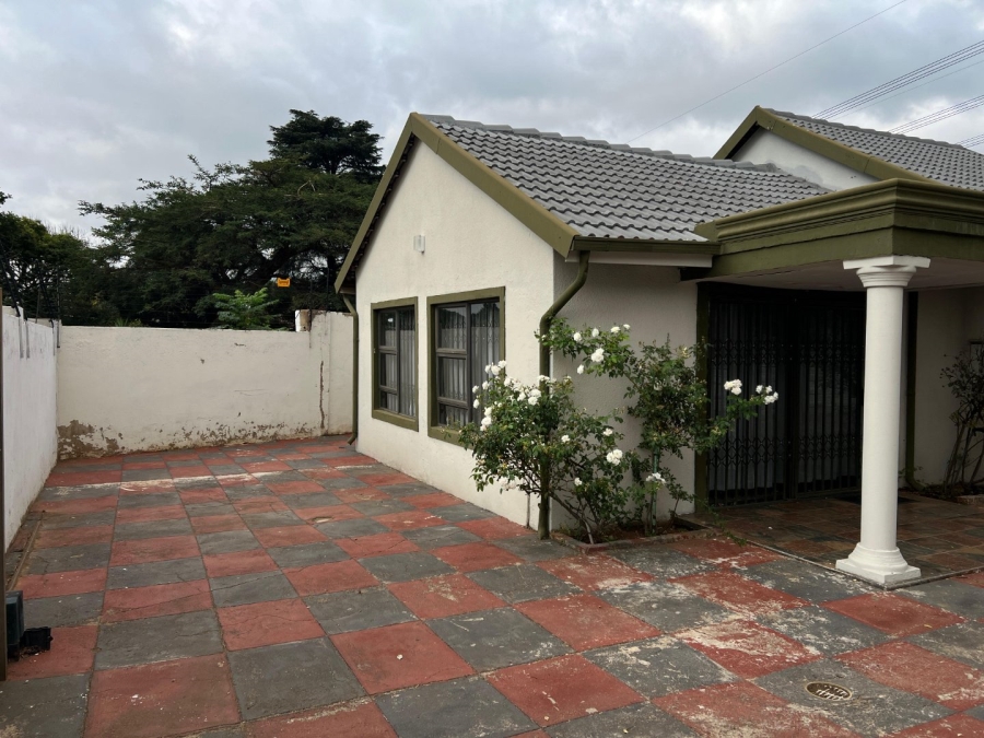3 Bedroom Property for Sale in Mayberry Park Gauteng