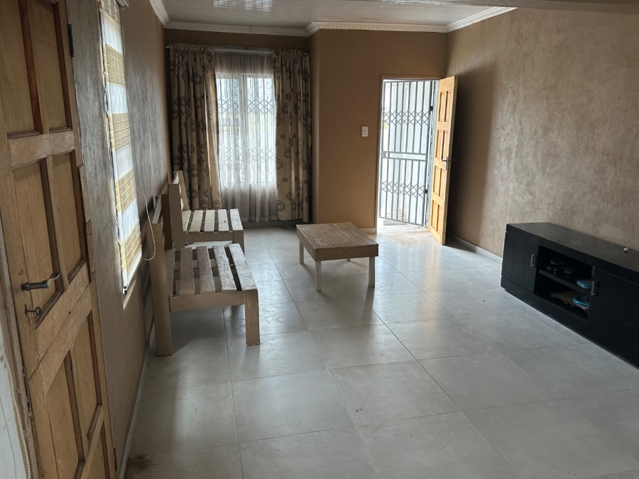 3 Bedroom Property for Sale in Vosloorus Ext 8 Gauteng