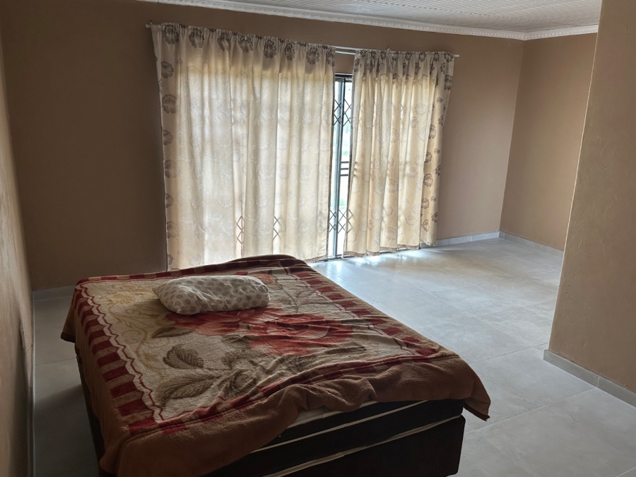 3 Bedroom Property for Sale in Vosloorus Ext 8 Gauteng