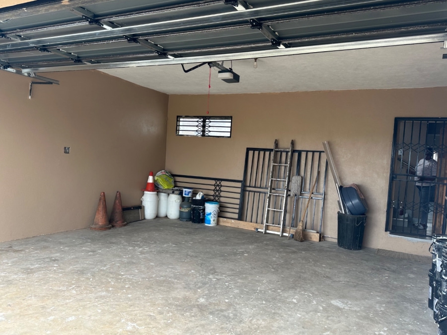 3 Bedroom Property for Sale in Vosloorus Ext 8 Gauteng