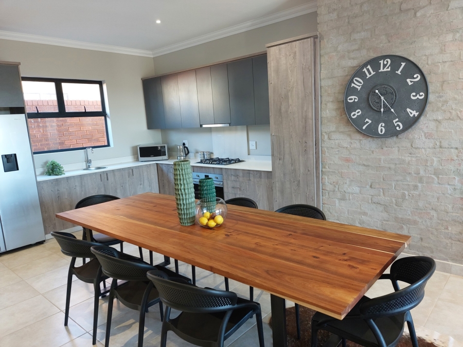 3 Bedroom Property for Sale in Six Fountains Residential Estate Gauteng