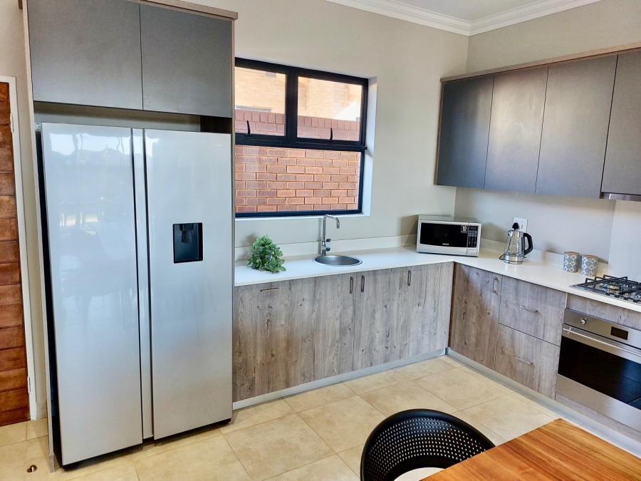3 Bedroom Property for Sale in Six Fountains Residential Estate Gauteng
