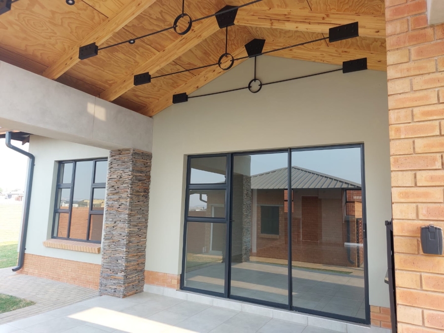 3 Bedroom Property for Sale in Six Fountains Residential Estate Gauteng