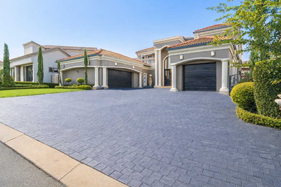 4 Bedroom Property for Sale in Blue Valley Golf Estate Gauteng