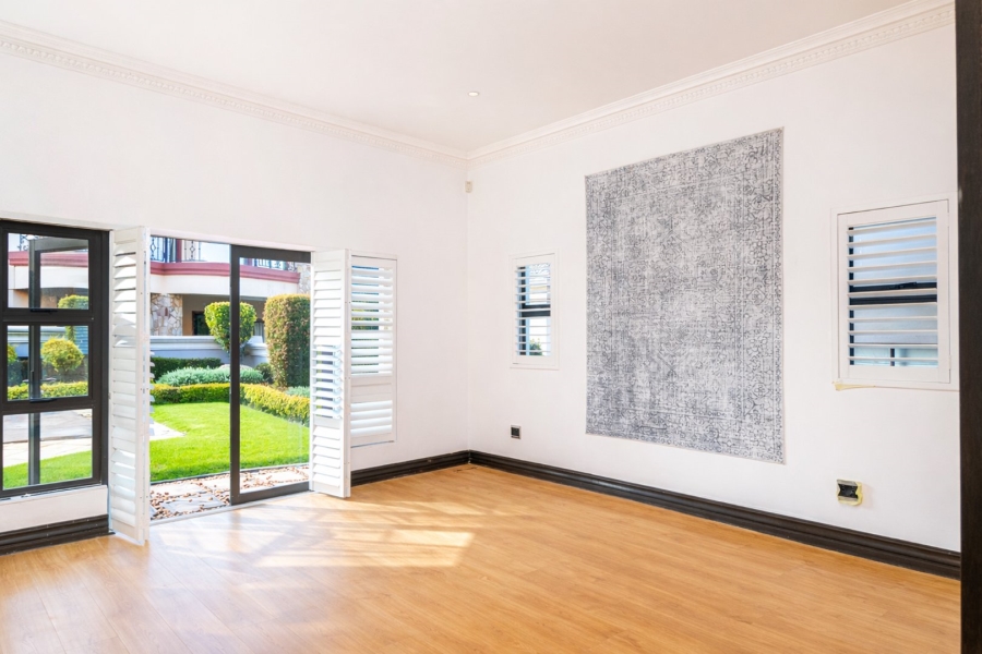 4 Bedroom Property for Sale in Blue Valley Golf Estate Gauteng