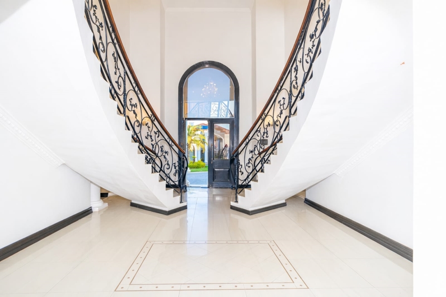 4 Bedroom Property for Sale in Blue Valley Golf Estate Gauteng