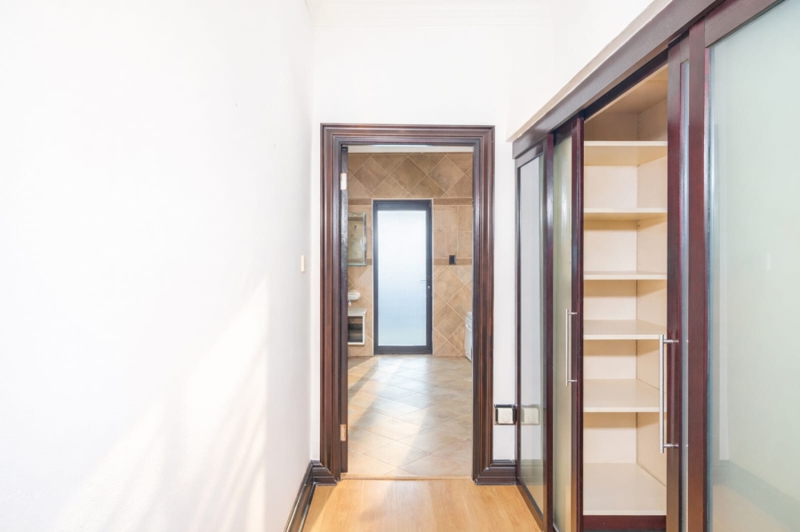 4 Bedroom Property for Sale in Blue Valley Golf Estate Gauteng