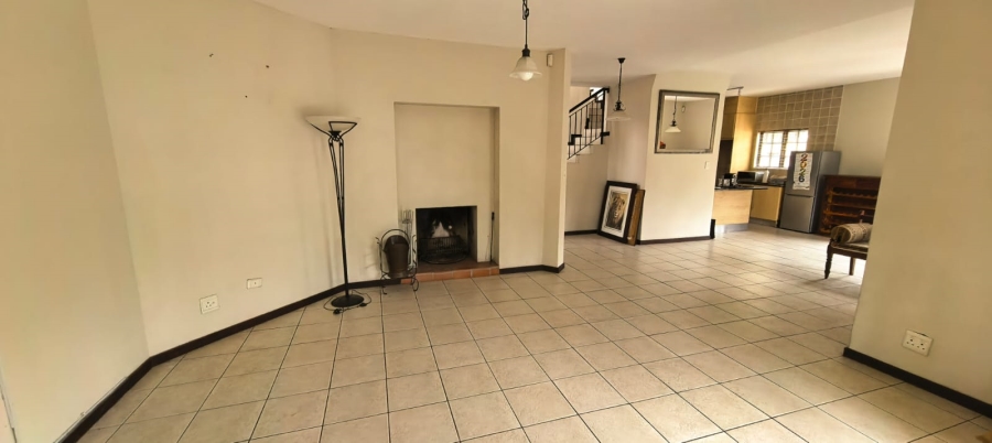 5 Bedroom Property for Sale in Kyalami Hills Gauteng