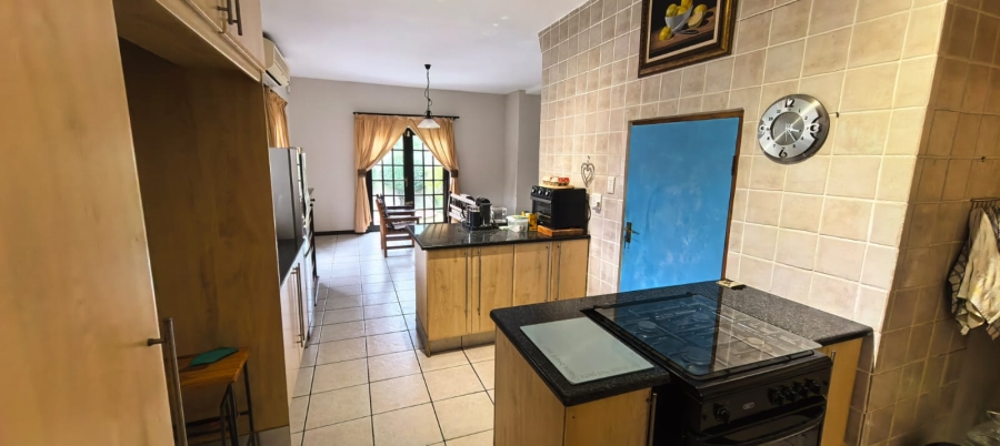 5 Bedroom Property for Sale in Kyalami Hills Gauteng