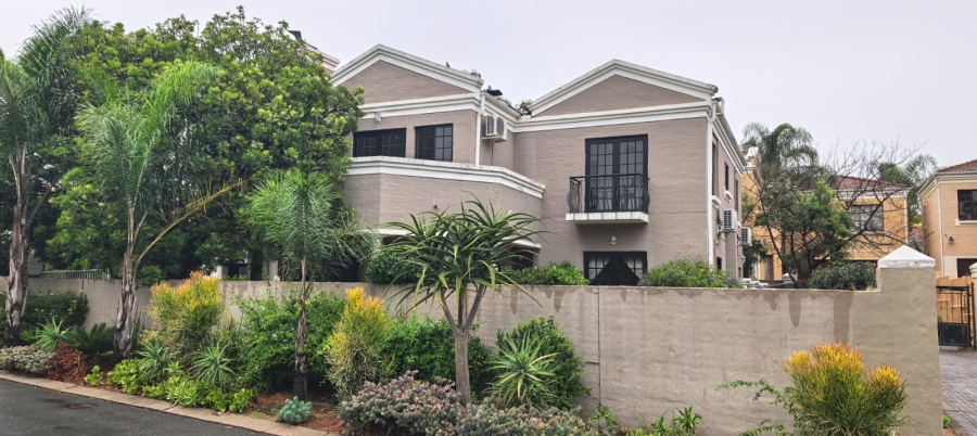 5 Bedroom Property for Sale in Kyalami Hills Gauteng
