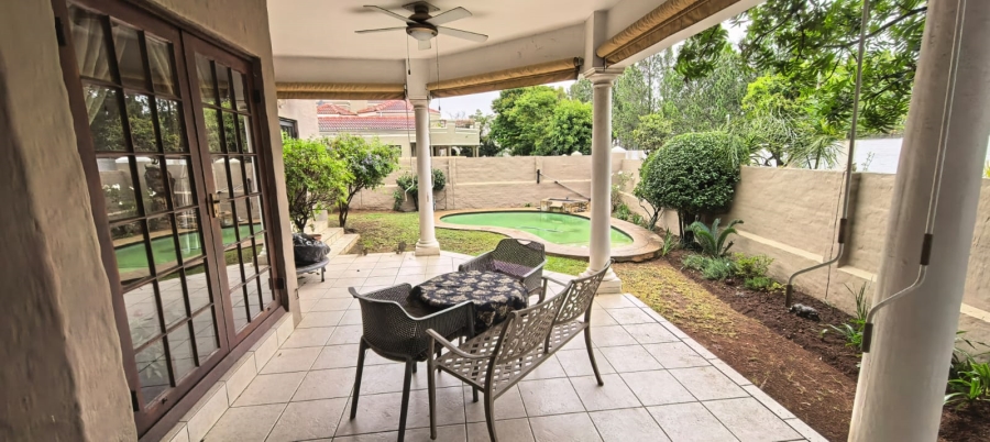 5 Bedroom Property for Sale in Kyalami Hills Gauteng