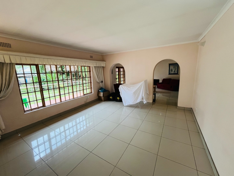 To Let 3 Bedroom Property for Rent in Bedfordview Gauteng