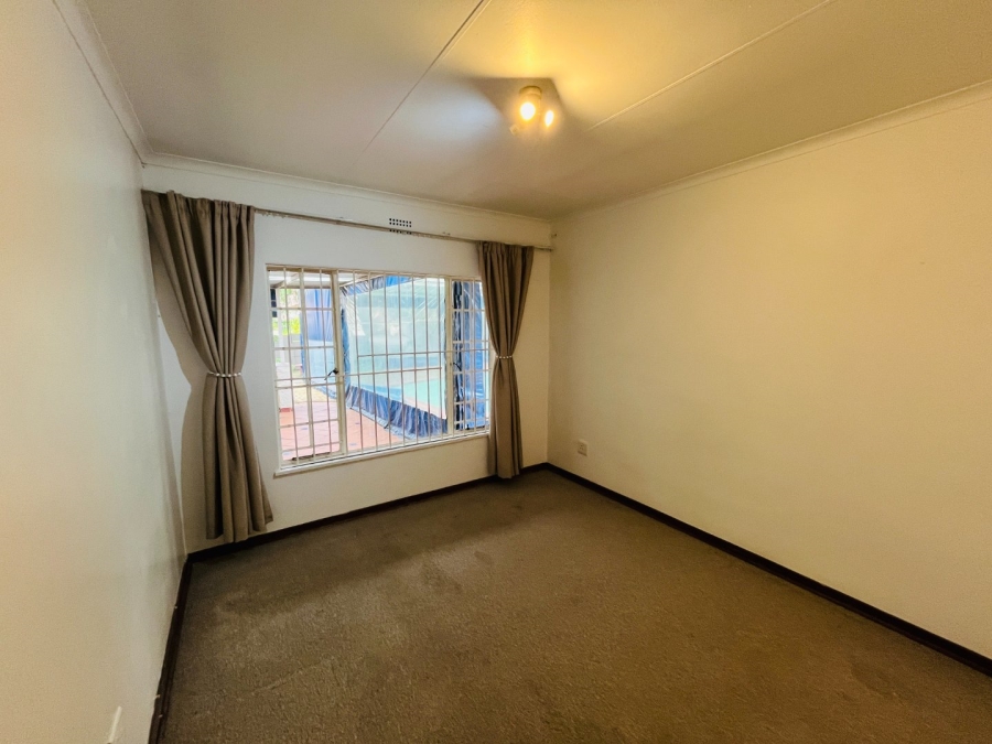 To Let 3 Bedroom Property for Rent in Bedfordview Gauteng