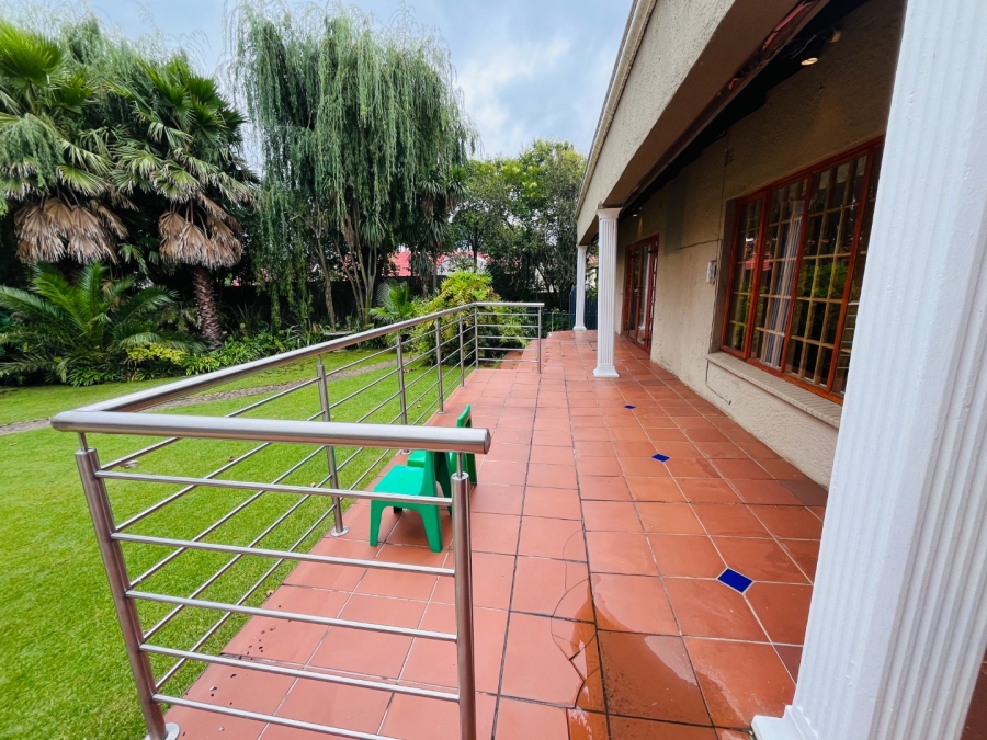 To Let 3 Bedroom Property for Rent in Bedfordview Gauteng