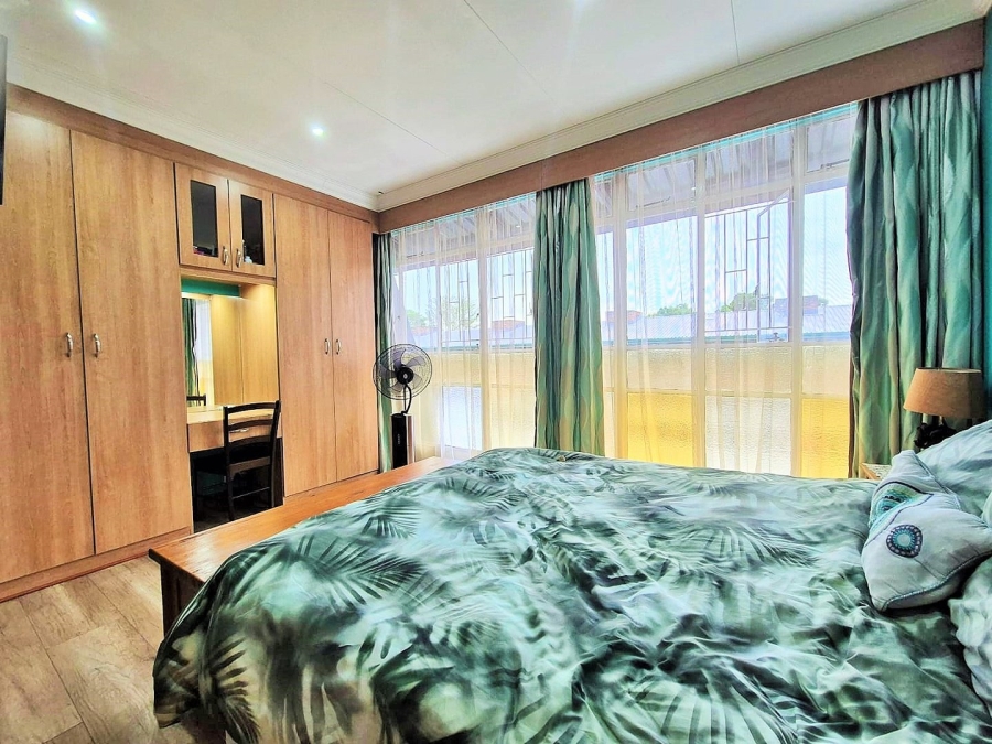 2 Bedroom Property for Sale in Lyttelton Manor Gauteng