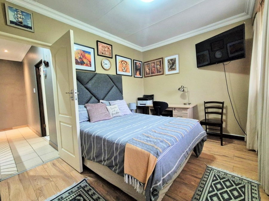 2 Bedroom Property for Sale in Lyttelton Manor Gauteng