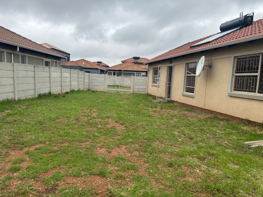 To Let 3 Bedroom Property for Rent in Leopard
