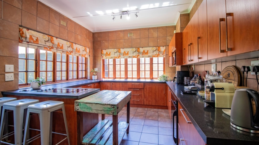  Bedroom Property for Sale in Hurlyvale Gauteng