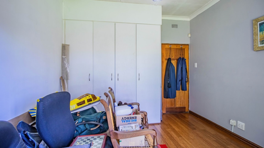  Bedroom Property for Sale in Hurlyvale Gauteng