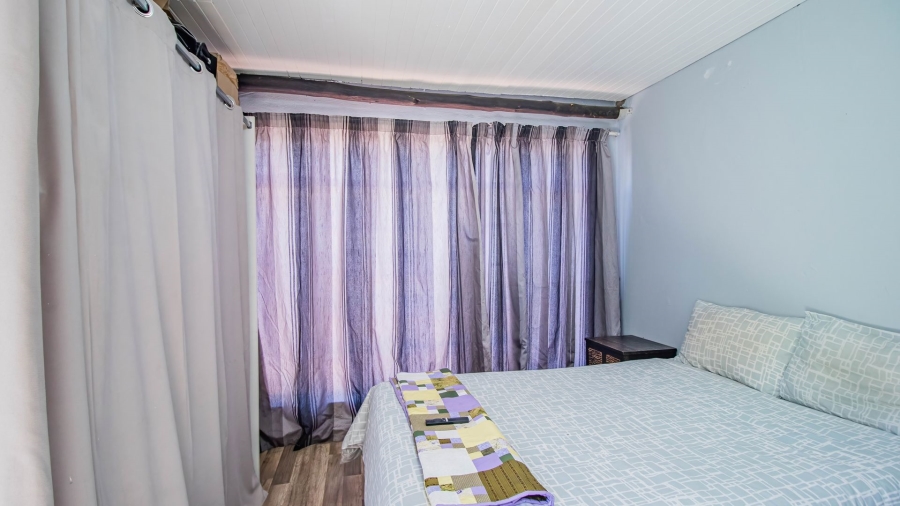 Bedroom Property for Sale in Hurlyvale Gauteng