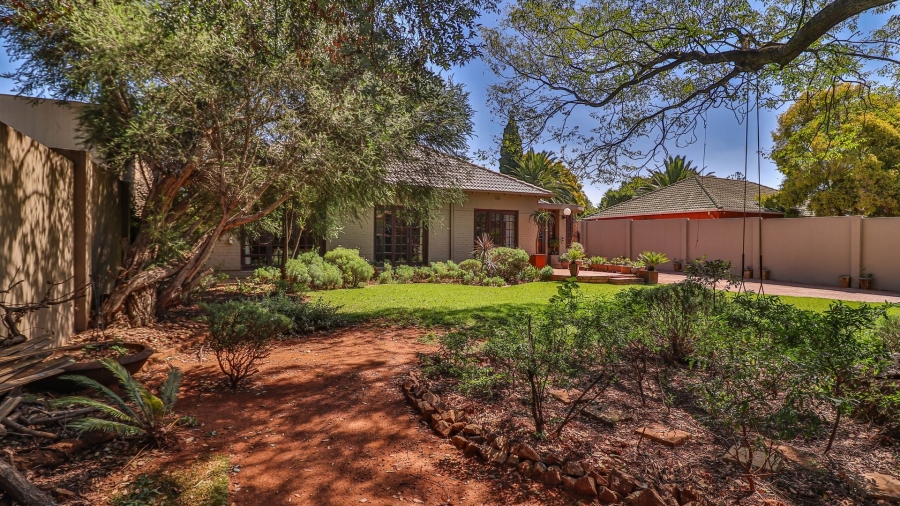  Bedroom Property for Sale in Hurlyvale Gauteng