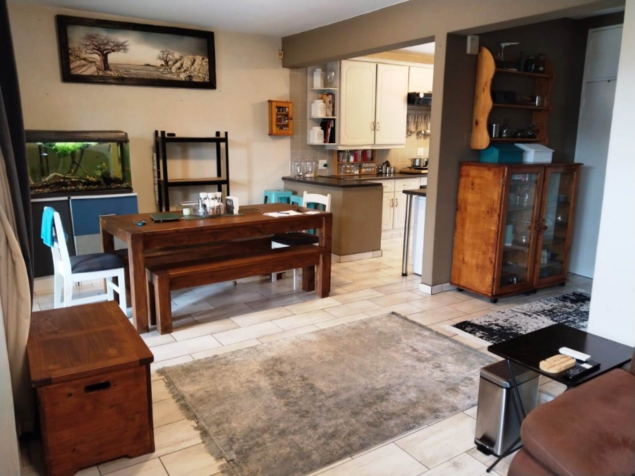 3 Bedroom Property for Sale in Illiondale Gauteng