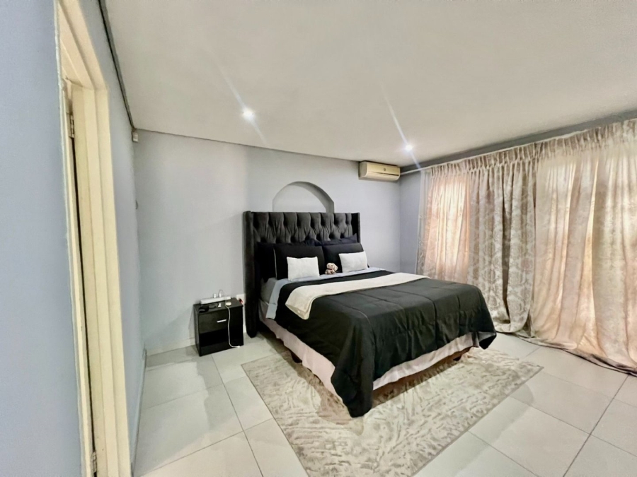 3 Bedroom Property for Sale in Bloubosrand Gauteng