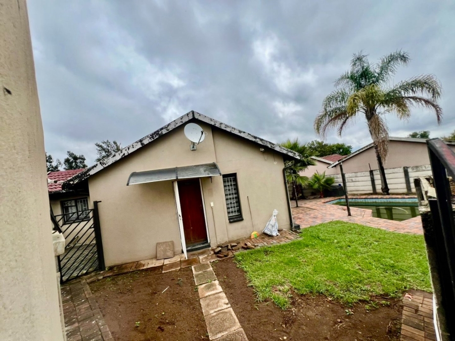 3 Bedroom Property for Sale in Bloubosrand Gauteng