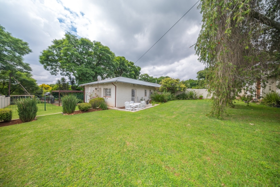 3 Bedroom Property for Sale in Lakeside Village Gauteng