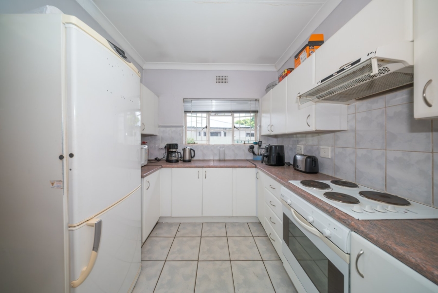 3 Bedroom Property for Sale in Lakeside Village Gauteng