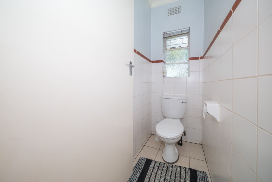 3 Bedroom Property for Sale in Lakeside Village Gauteng