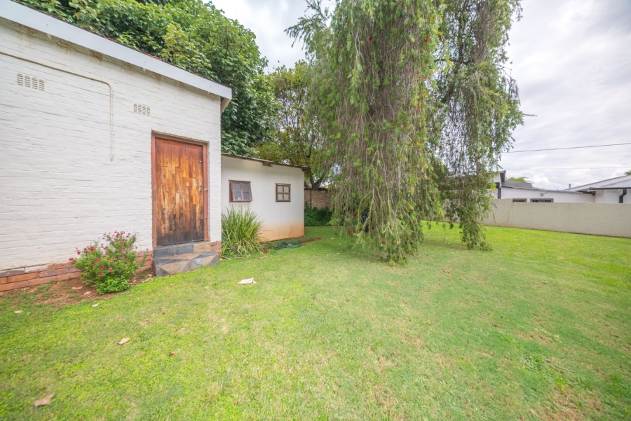 3 Bedroom Property for Sale in Lakeside Village Gauteng