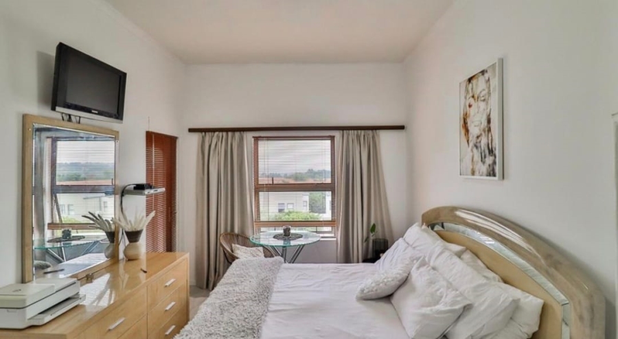  Bedroom Property for Sale in Bryanston Gauteng