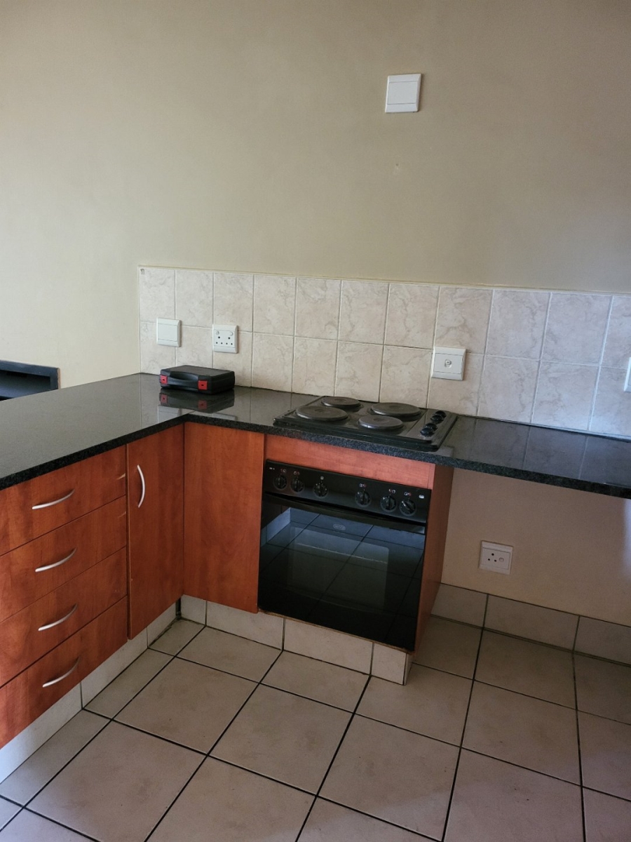 1 Bedroom Property for Sale in Hatfield Gauteng