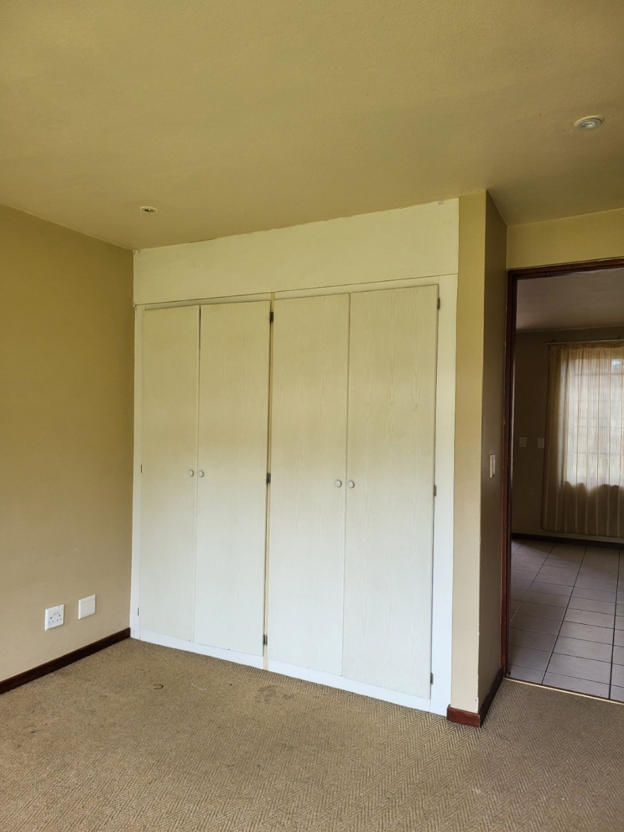 1 Bedroom Property for Sale in Hatfield Gauteng