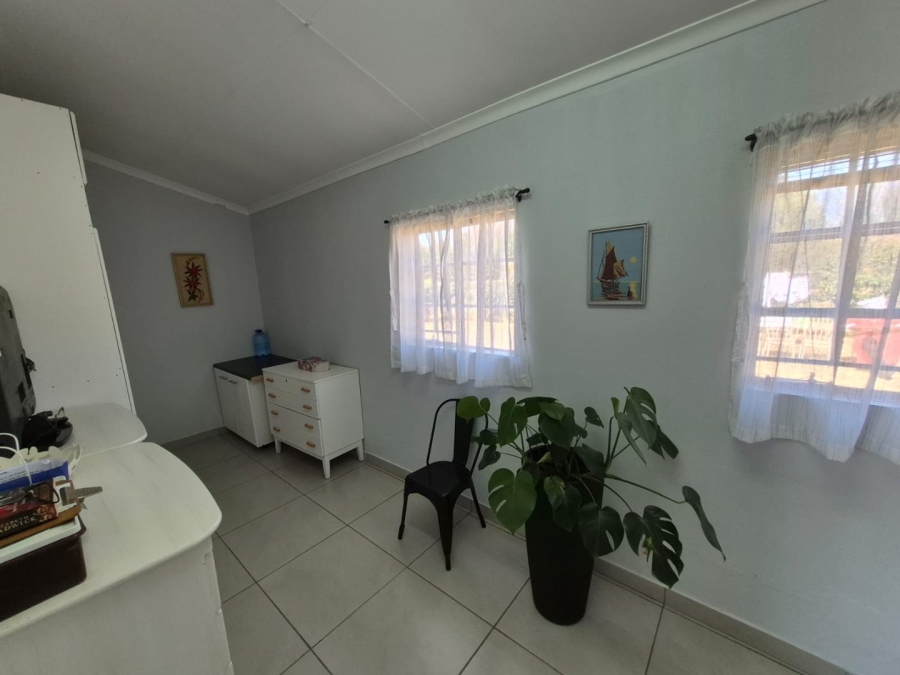 To Let 3 Bedroom Property for Rent in Zwavelpoort Gauteng