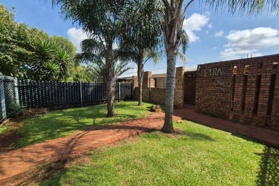 3 Bedroom Property for Sale in Wonderboom Gauteng