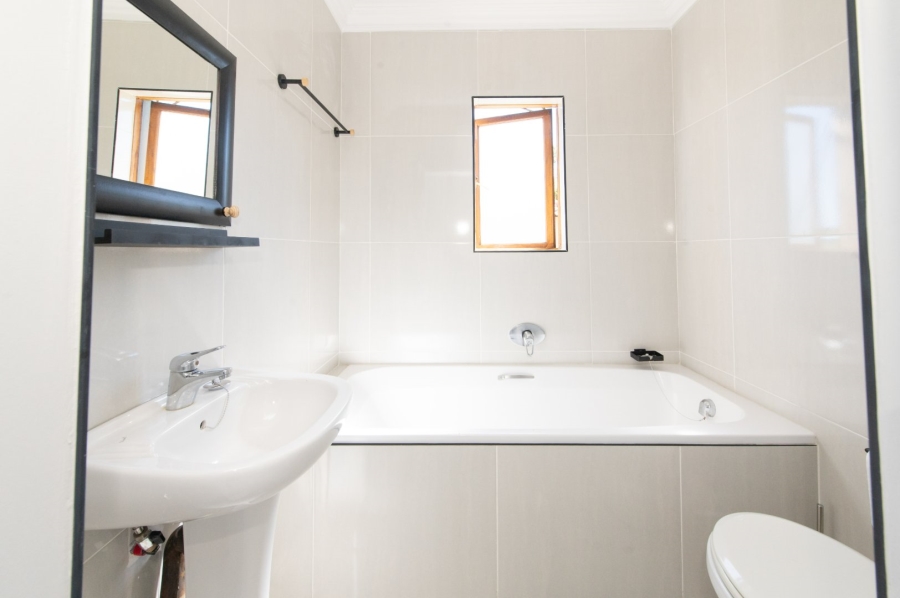 3 Bedroom Property for Sale in Kyalami Hills Gauteng