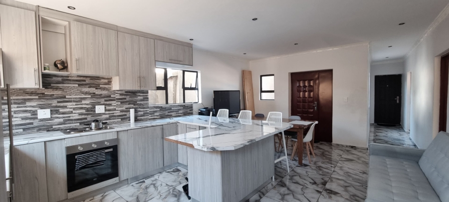 8 Bedroom Property for Sale in Diepkloof Zone 4 Gauteng