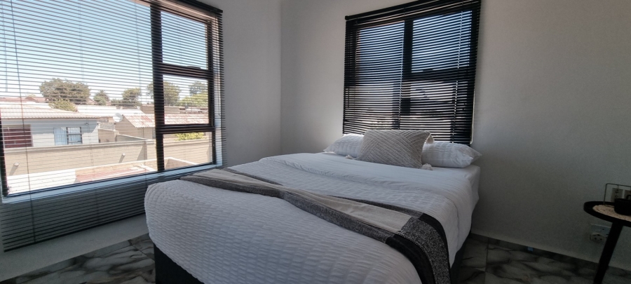 8 Bedroom Property for Sale in Diepkloof Zone 4 Gauteng