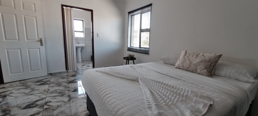 8 Bedroom Property for Sale in Diepkloof Zone 4 Gauteng