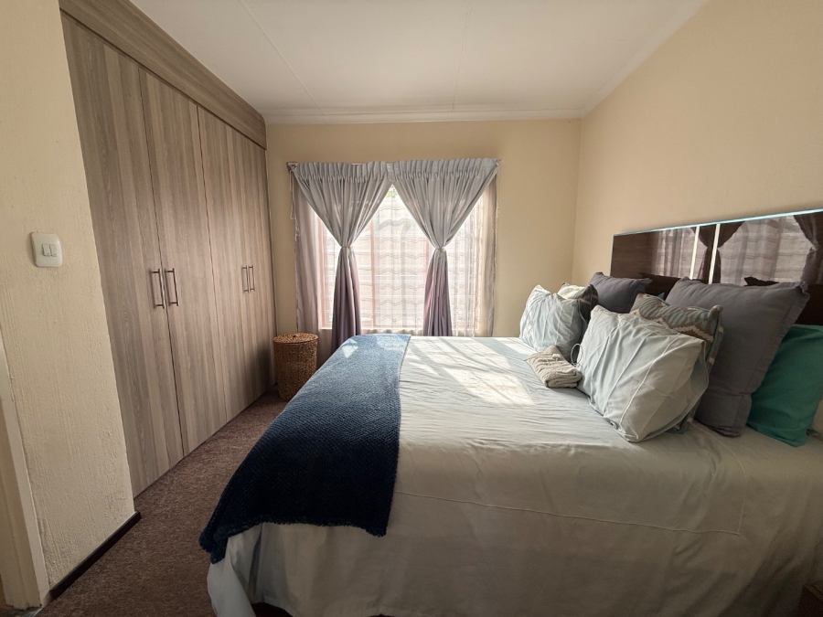 To Let 2 Bedroom Property for Rent in Randpark Ridge Gauteng